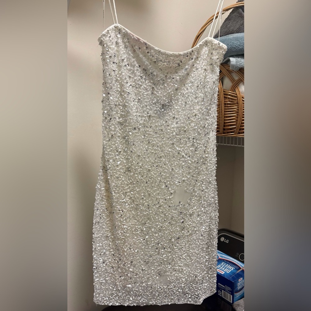 Retrofete Dionne Sequin Dress in Silver & White - Picture 6 of 7